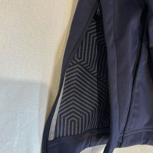 Under Armour co lab with NAVY Long Sleeve Cold Gear Size Small - Picture 5 of 12